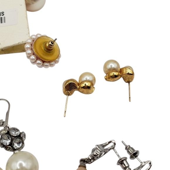 Elegant Faux Pearl Earring Bundle 8 Piece - Picture 7 of 8